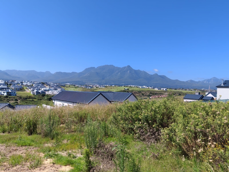 0 Bedroom Property for Sale in Kingswood Golf Estate Western Cape